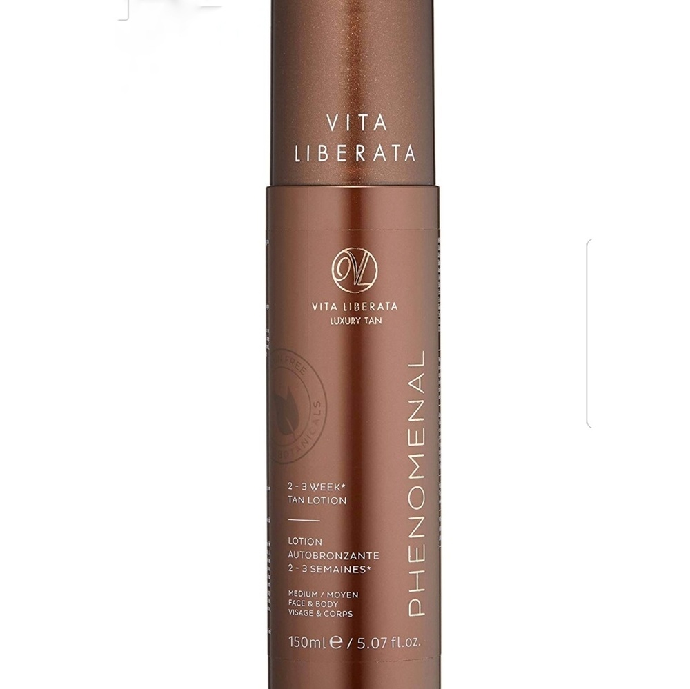 Vita Liberata Phenomenal Tanning Lotion.